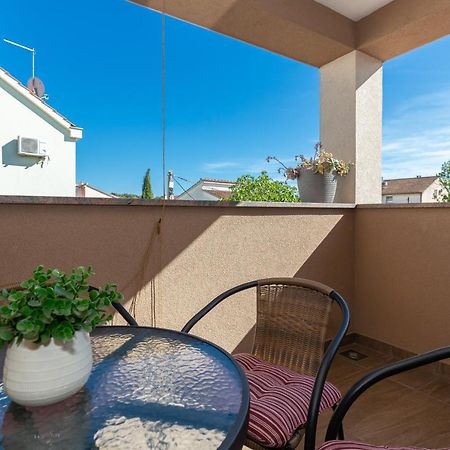 D&D Apartmani Biograd Na Moru Bagian luar foto