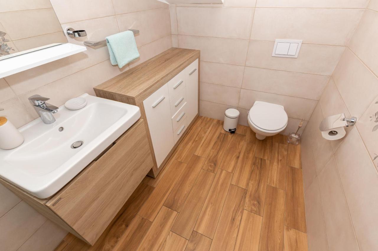 D&D Apartmani Biograd Na Moru Bagian luar foto