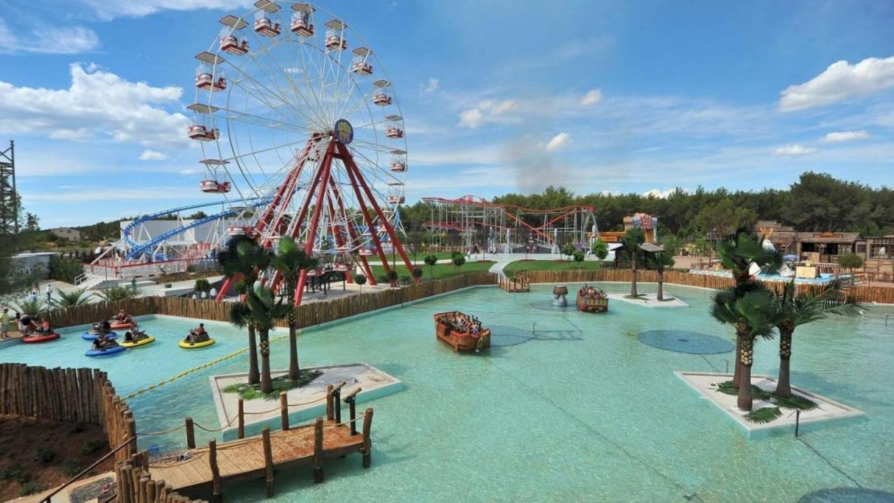 D&D Apartmani Biograd Na Moru Bagian luar foto